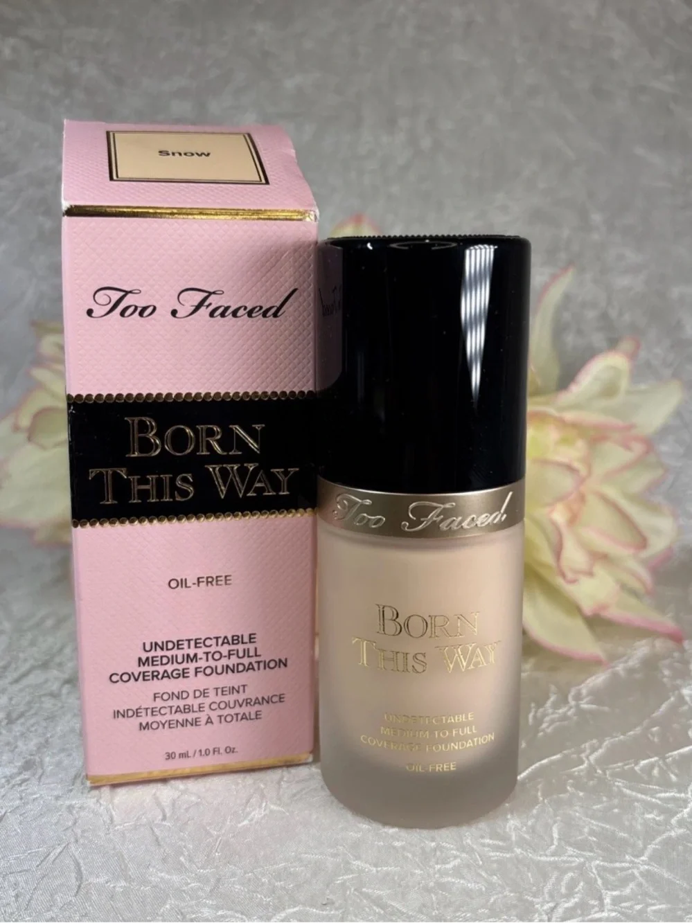 Too Faced Born This Way Oil Free Undetectable Foundation - SNOW - 1oz NIB